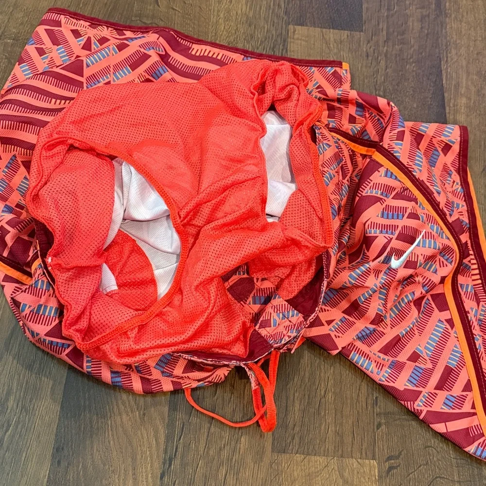 Mens Nike swim trunks sz XXL